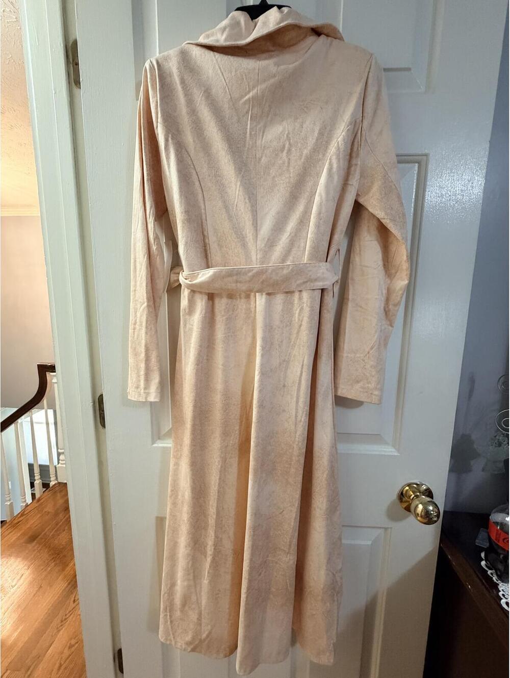 Venus Peach Long Belted Trench Coat - Picture 7 of 7